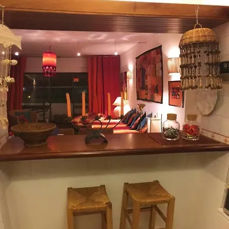 Moroccan-style T1 W/ Pool And A/c Albufeira