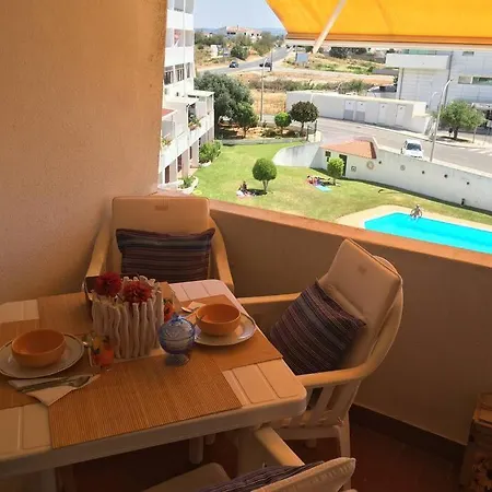 Apartment Moroccan-style T1 W/ Pool And A/c